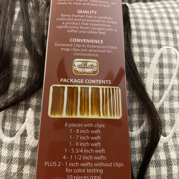 Hair extensions - Picture 2 of 5